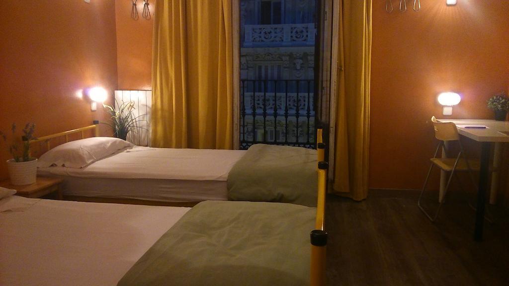 Los Amigos Hostel - Madrid — Fotos 3
